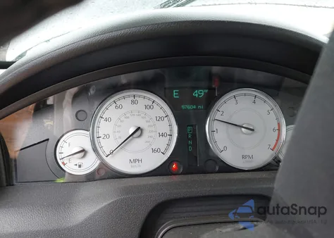 2006 Chrysler 300C from USA, damaged, VIN 2C3KA63H66H449346